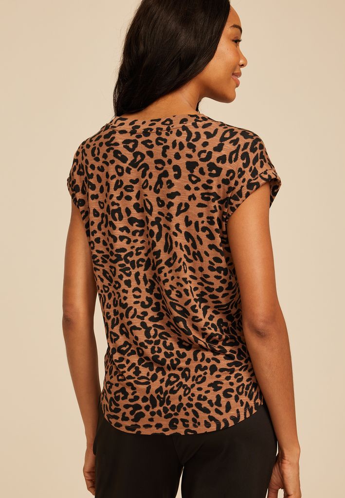 24/7 Berkley Animal V Neck Tee - Image 2