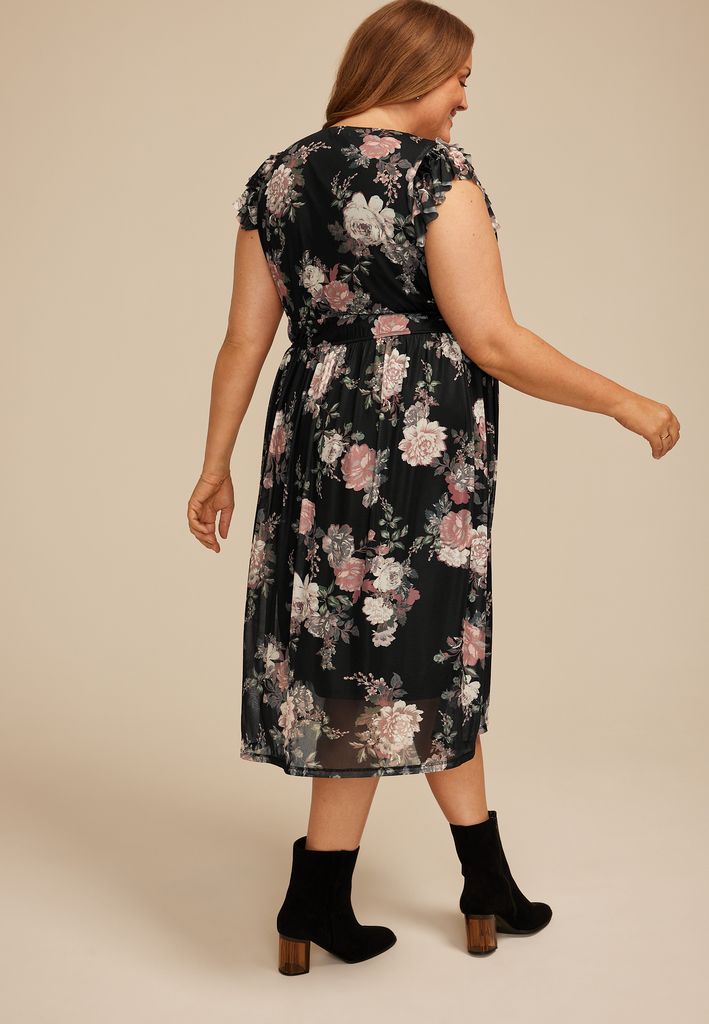 Plus Size Floral Mesh Flutter Sleeve Midi Dress - Image 2