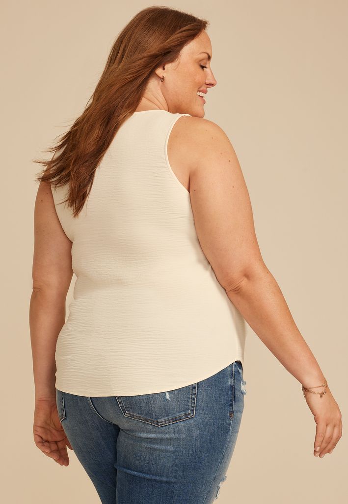Plus Size Lace Trim V Neck Tank Top - Image 2