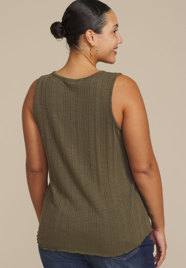 Plus Size Variegated Button Front Tank Top - Image 2